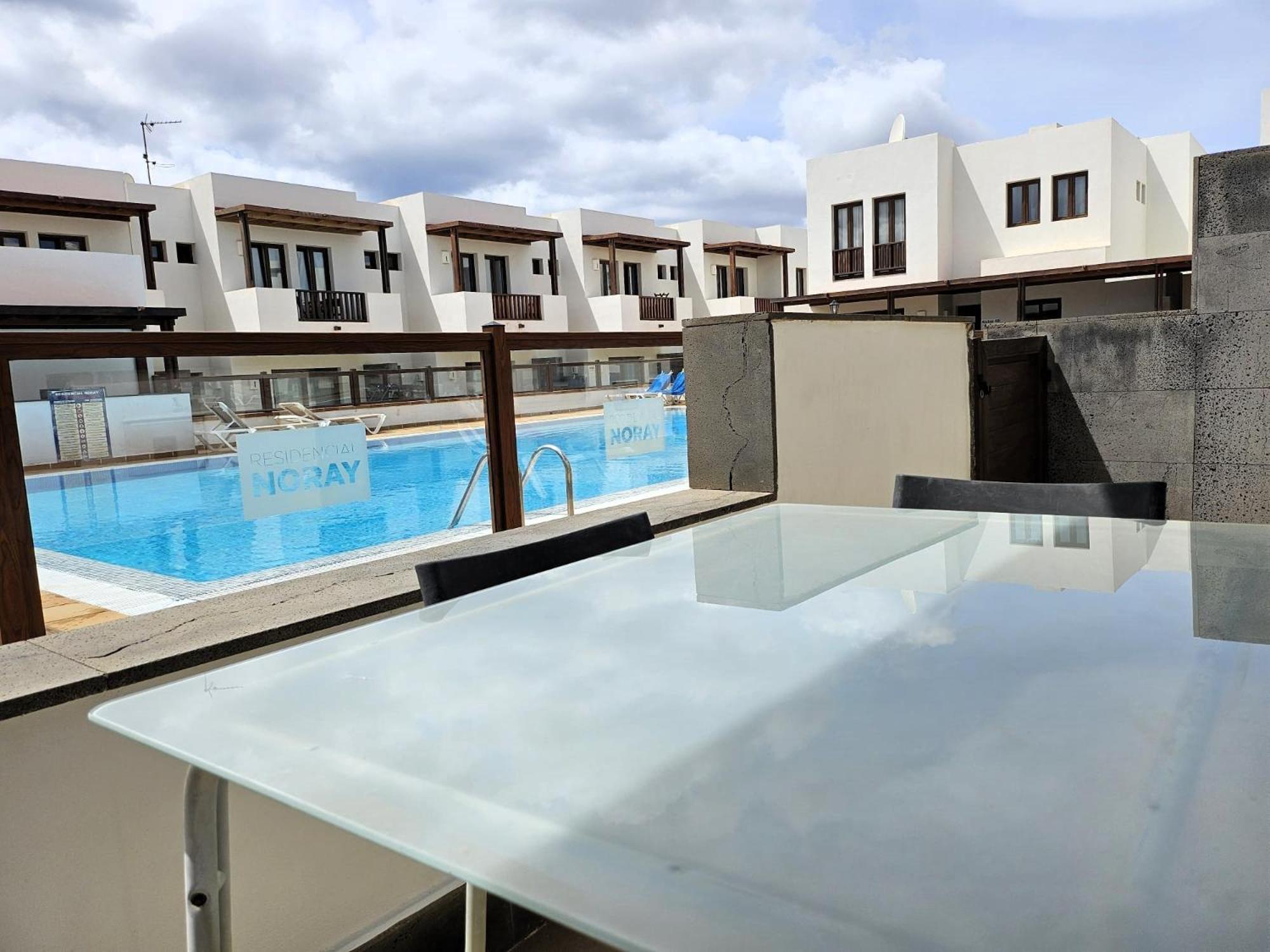 Apartamento Duplex Noray Vista A La Piscina Puerto Calero Exterior foto